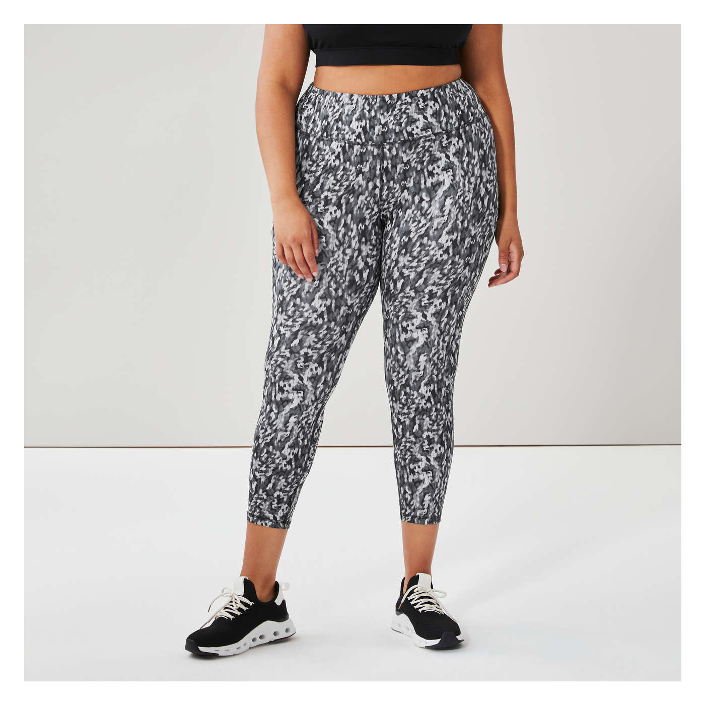 Women High Rise Active Legging in Dark Grey from Joe Fresh